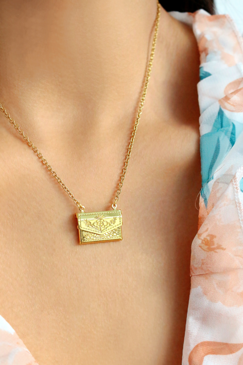 Daisy Envelope Locket Necklace | 24K Gold Plated
